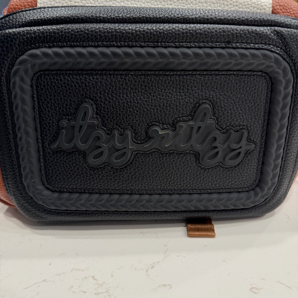Itzy Ritzy Boss Diaper Bag “Coffee and Cream”. Black cream tan brown Vegan - Picture 4 of 11
